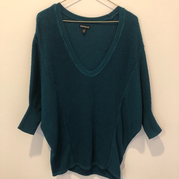 Express Green V-Neck Sweater sz Small - Picture 1 of 5
